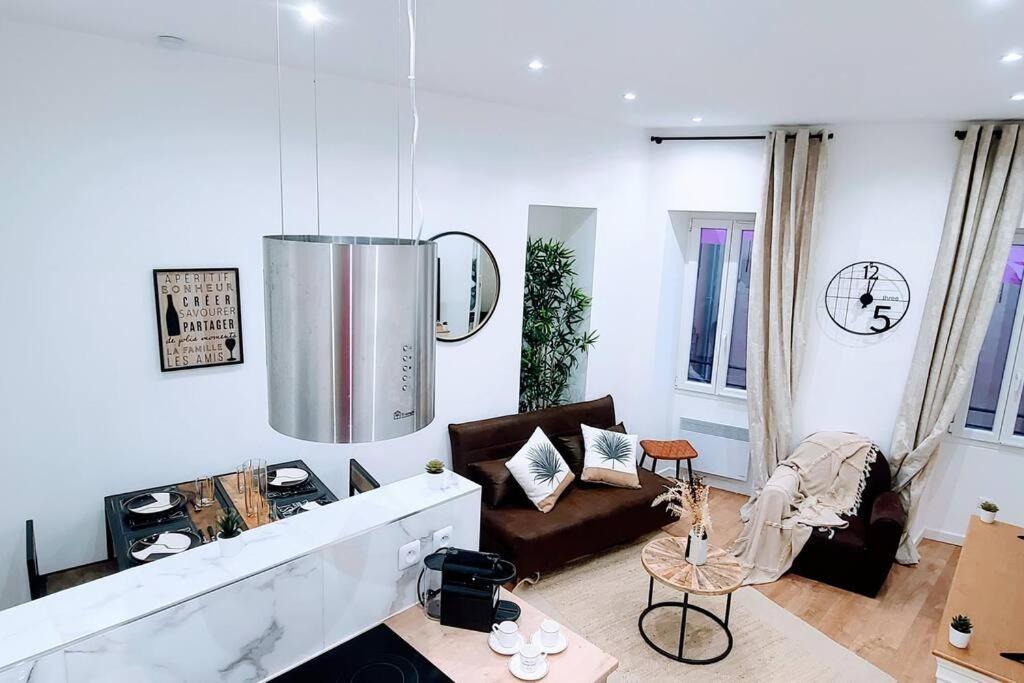 גראס 7 Couchages Aux Portes Des Celebres Parfumeries Wifi מראה חיצוני תמונה