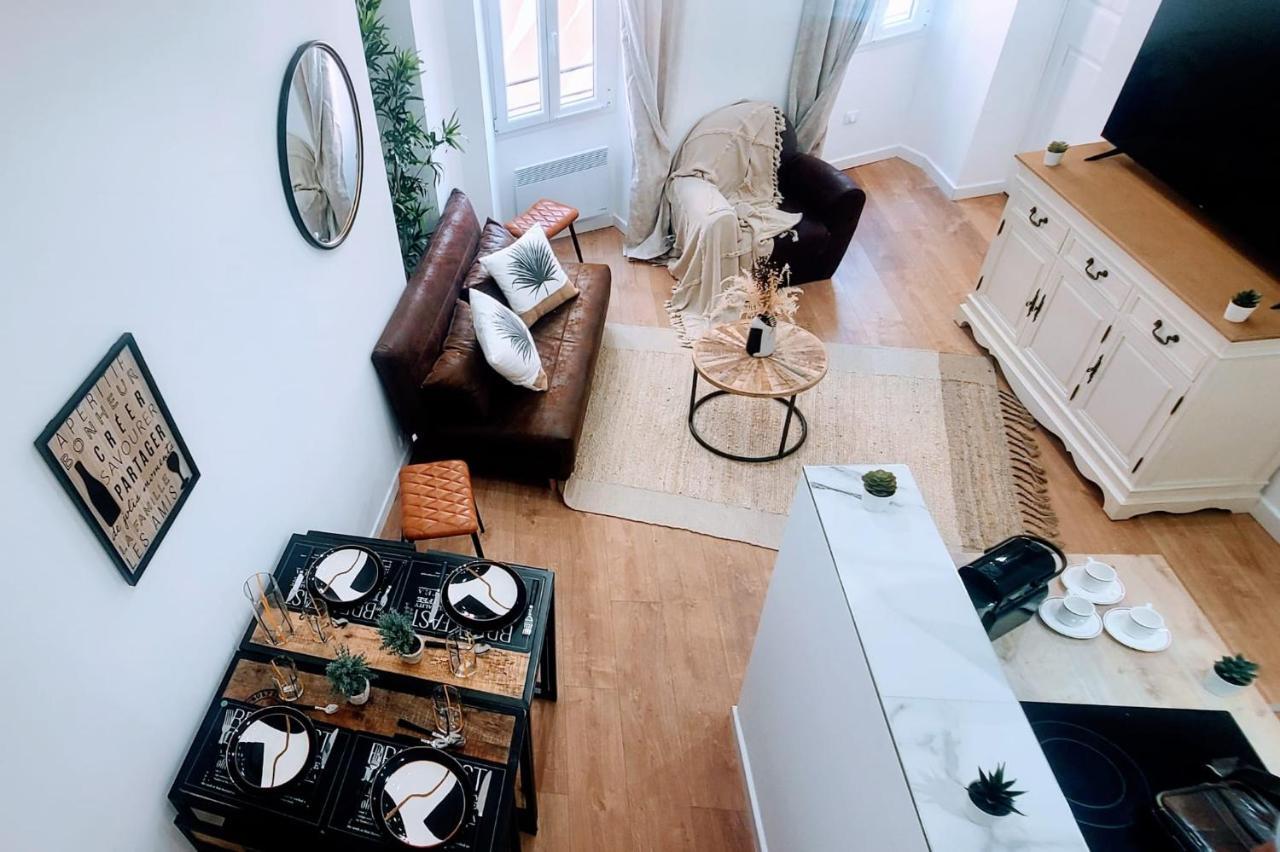 גראס 7 Couchages Aux Portes Des Celebres Parfumeries Wifi מראה חיצוני תמונה